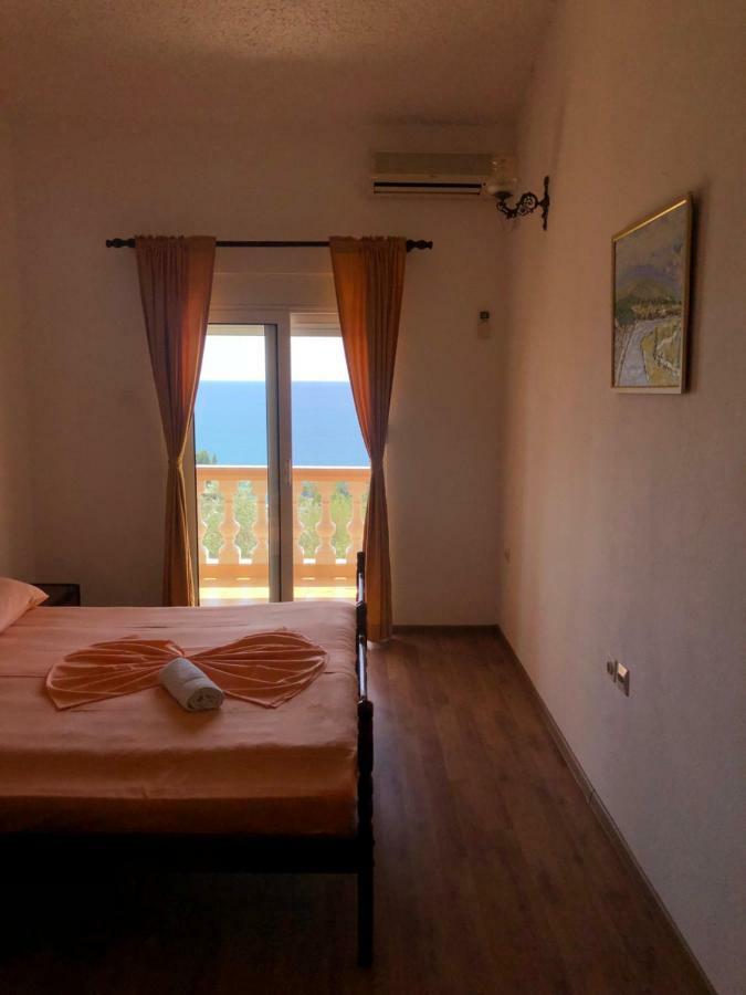 Apartments Onyx Ulcinj Buitenkant foto