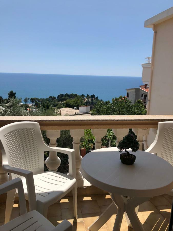 Apartments Onyx Ulcinj Buitenkant foto