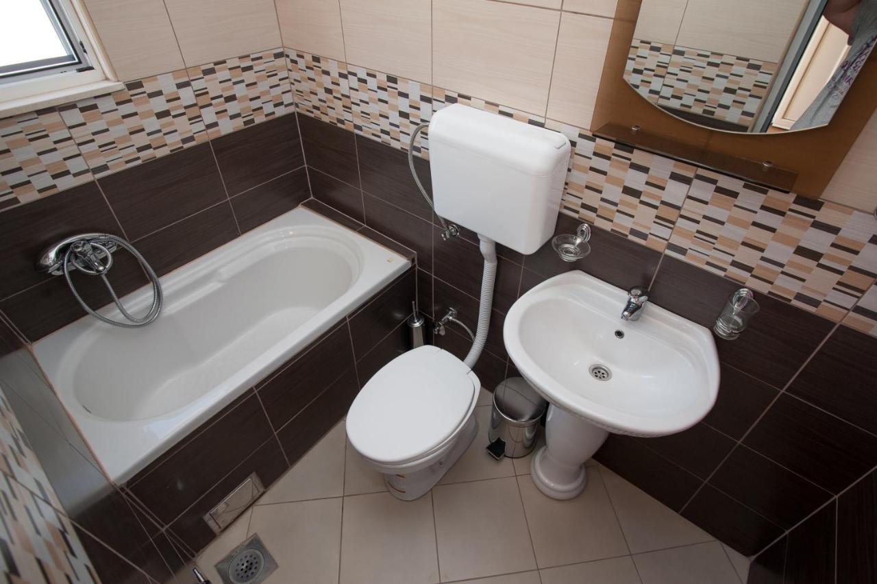 Apartments Onyx Ulcinj Buitenkant foto